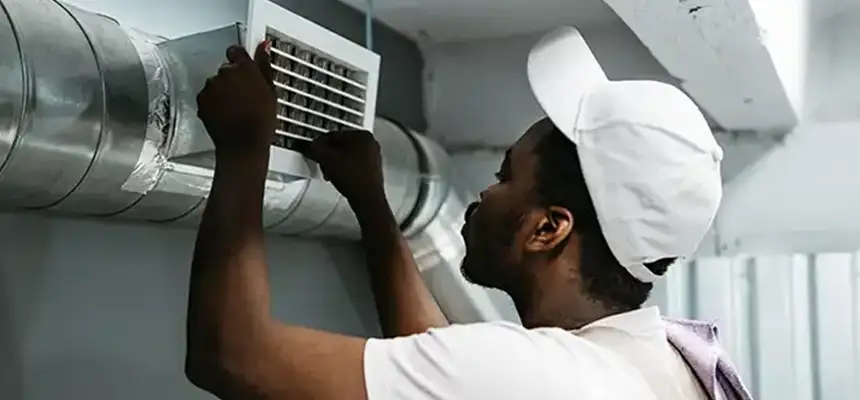 Our Licensed And Insured Cleaners in The Crossings, FL